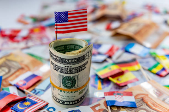 The Ultimate Guide to the Crisis of US Dollar Hegemony